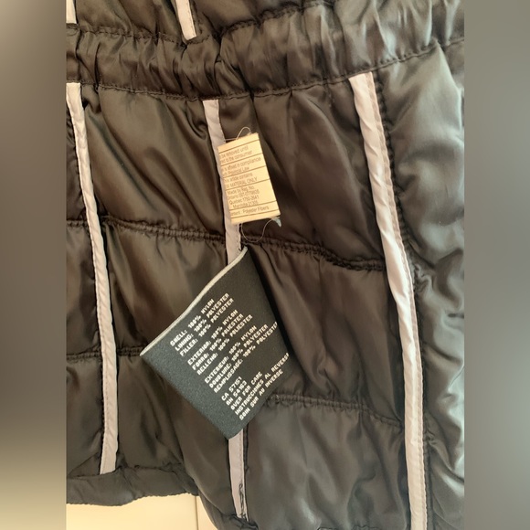 Women’s Guess black coat - Picture 7 of 9